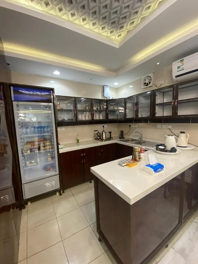 النايفات للوحدات السكنية المفروشة 0*, جدة